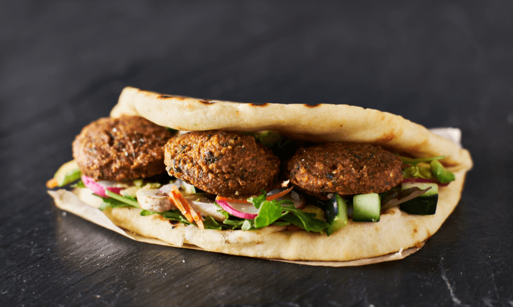 طريقة عمل الفلافل الفلسطينية